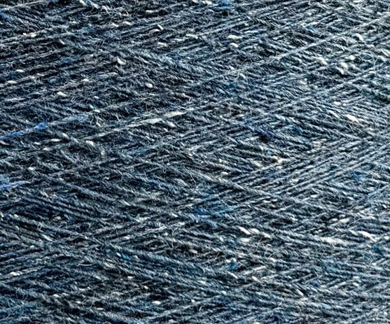 Zimpfer Wolle Selezione Art. Cardiff Tweed Nm 1/10500 – Merino Seide Garn col. Dunkles Jeansblau